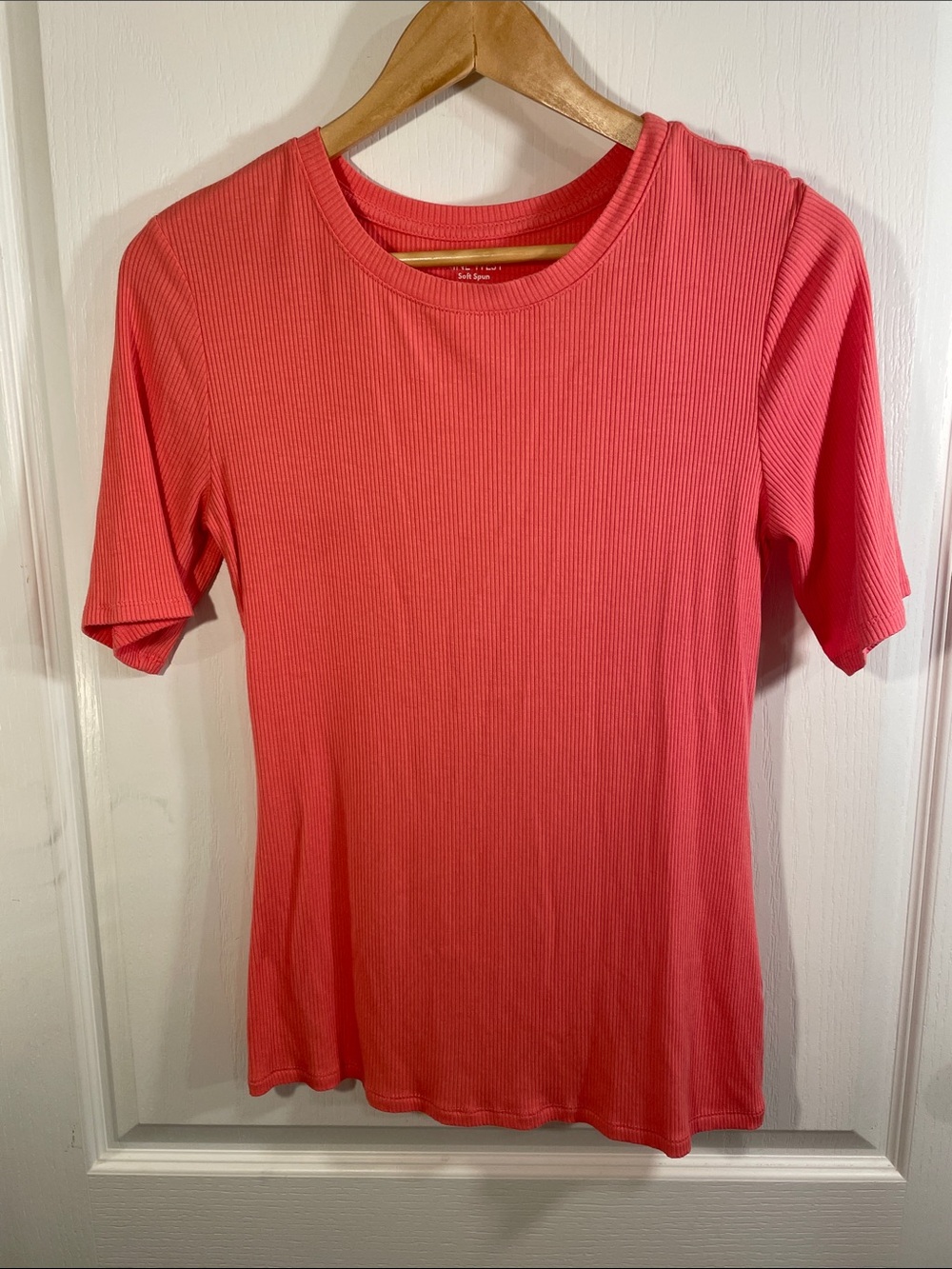 Nine West Coral Ribbed Short Sleeve Tee